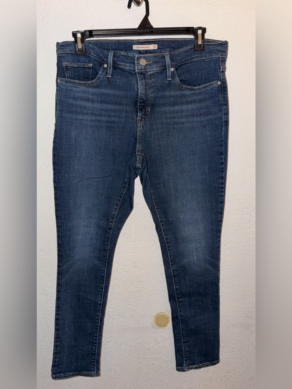 Women's Levi Shaping Skinny Mid Wash Skinny Jeans